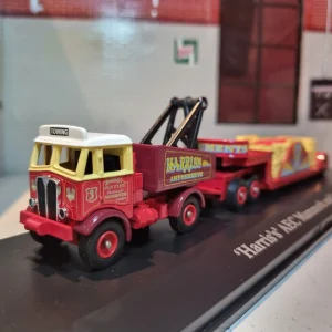 AEC Harris's Circus Mammoth and Load Amusements Lorry 4654104 Atlas 1:76