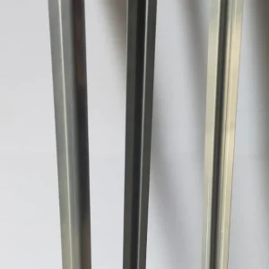 Defender 90 'top hat' sections