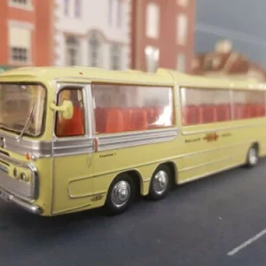 Bedford VAL 1967 Plaxton Panorama Coach Wallace Arnold Bus Atlas 1:72/1:76