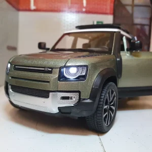 Land Rover 2022 Defender 110 Q2002A QY Toys 1:24